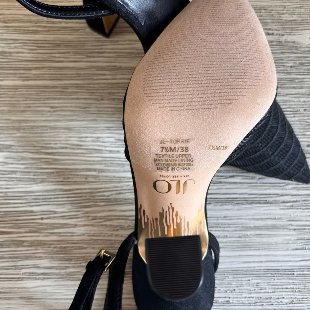 LIKE NEW!!!! Jennifer Lopez Torrie Elegant Black Heels - Picture 6 of 6